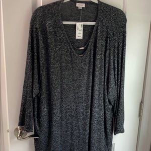 Avenue soft & flowy heather dark gray 3/4 top